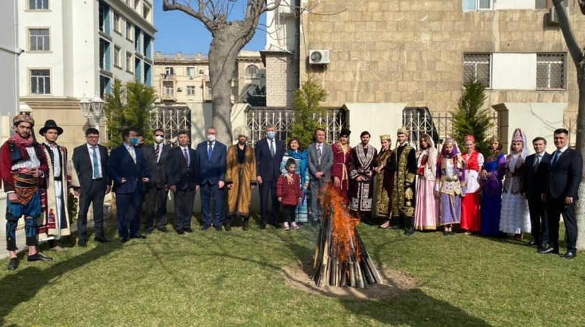 Bakü'de Nevruz Bayramı kutlandı