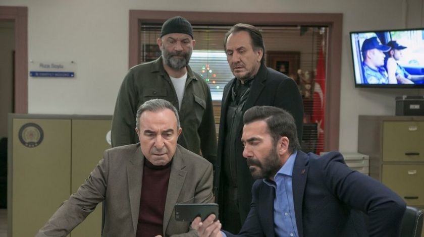 Arka Sokaklar 586. Yeni Bölüm Full İZLE | Arka Sokaklar son bölüm izle | Hüsnü komiser ölecek mi