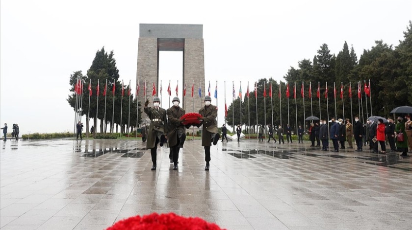 Çanakkale Kara Savaşlarının 106. yıl dönümünde şehitler anıldı