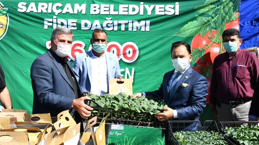 Sarıçam Belediyesinden rekor fide dağıtımı