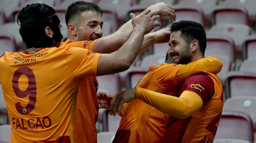 Galatasaray'a Konya karşısında tek gol yetti!