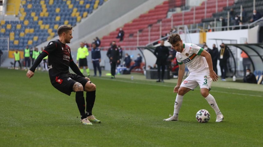 Alanyaspor Ankara'da kazandı