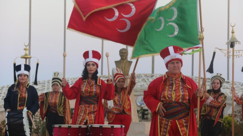 Erdemli'de, 'Kadın Mehteranlar' 15 Temmuz için söylediler