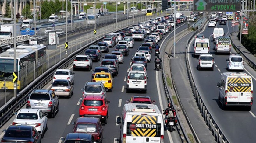 Yola çıkacaklar dikkat! Ulaştırma ve Altyapı Bakanlığı'ndan önemli uyarılar