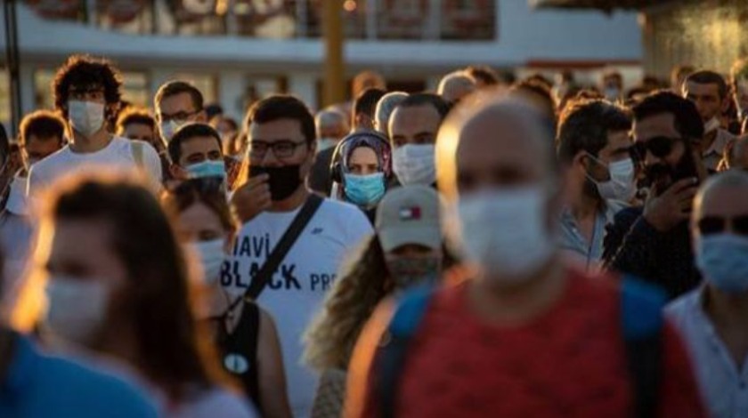 Türk profesör: Kritik bir haftadayız