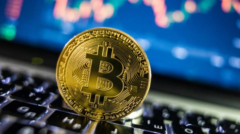 Yasalara uygun ilk Bitcoin ETF başlatıldı