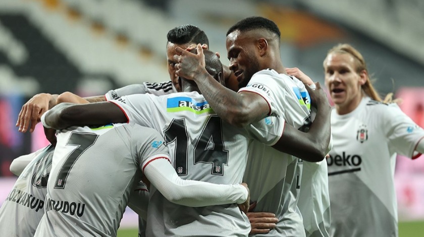 Beşiktaş Çaykur Rizespor maçı ne zaman, saat kaçta? Sergen Yalçın'dan yeni sezon paylaşımı