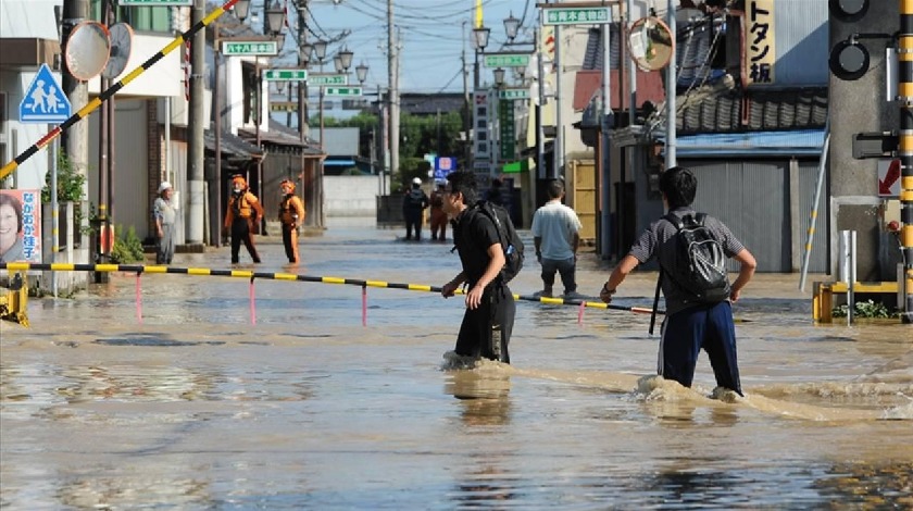 Japonya'da yağışlar can aldı