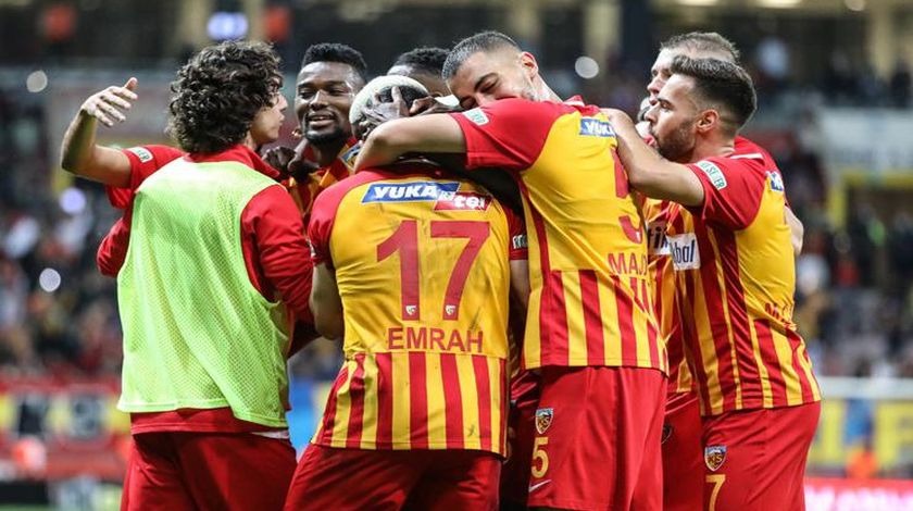 Kayserispor Galatasaray maçı özeti ve golleri izle? Kayserispor Galatasaray maçı kaç kaç bitti?