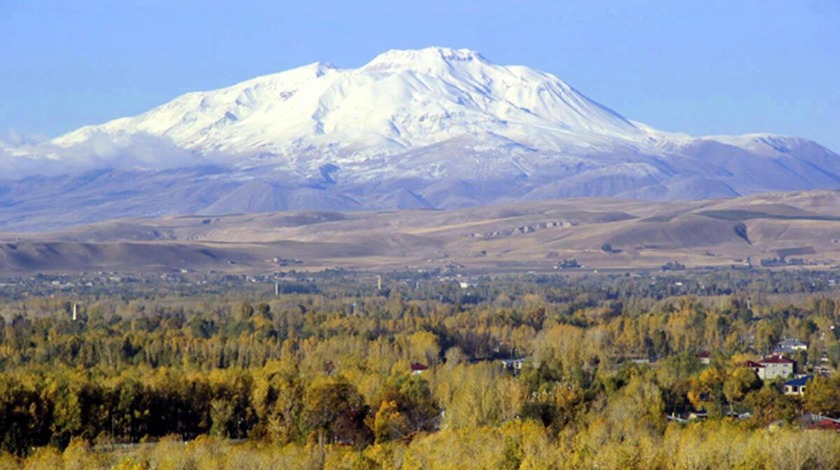 Süphan'ın zirvesi, bembeyaz oldu