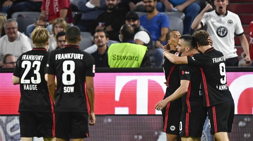 Fenerbahçe'nin rakibi E.Frankfurt, Bayern Münih'i yendi