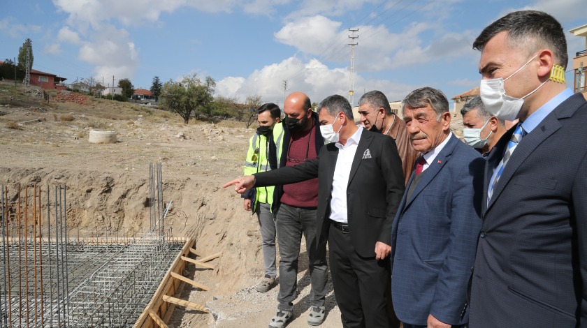 Gölbaşı Belediye Başkanı Ramazan Şimşek'ten temel atma töreni