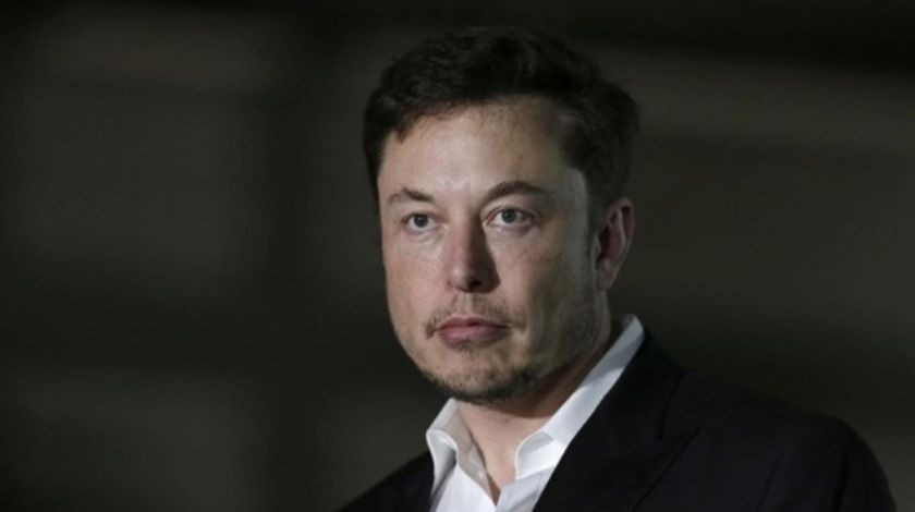 Elon Musk'tan hodri meydan