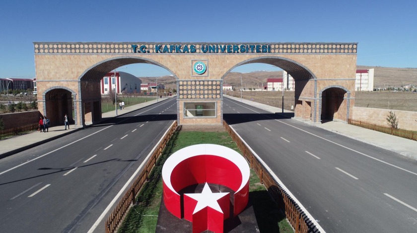 Kafkas Üniversitesi 10 öğretim üyesi alıyor