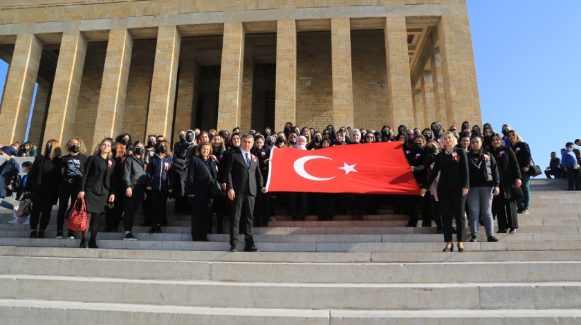 Gölbaşı Belediye Başkanı Ramazan Şimşek'ten Anıtkabir ziyareti