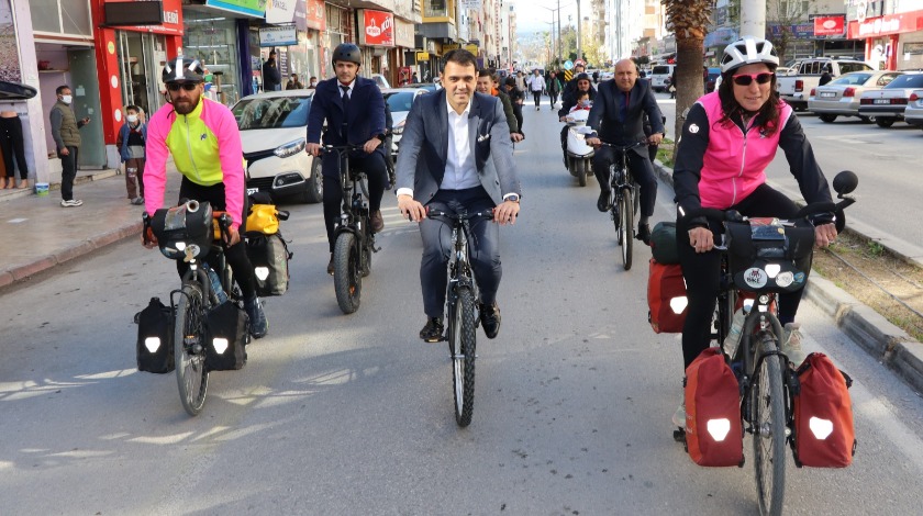 Silifke’de pedallar farkındalık için çevrildi