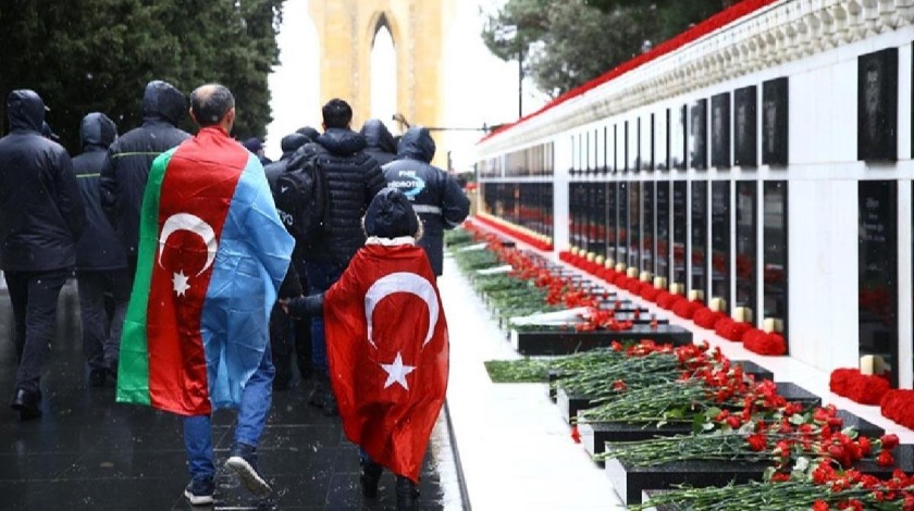 Azerbaycan'da "Kanlı Ocak" kurbanları anılıyor