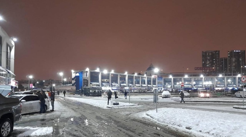 İstanbul'da otobüslerin otogarlardan çıkış kısıtlamasının süresi uzatıldı