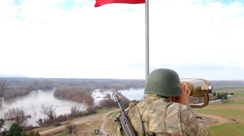 Yunanistan'a kaçmaya çalışan terör örgütü üyeleri yakalandı