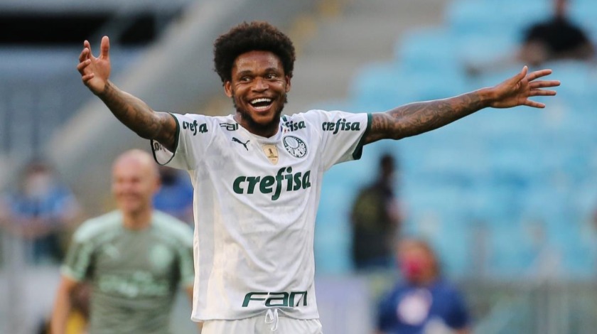 Antalyaspor, Luiz Adriano'yu resmen açıkladı