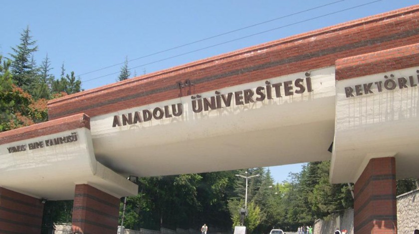 Anadolu Üniversitesi Bahar Dönemi Kayıt Yenileme İşlemleri duyurusu yayınladı