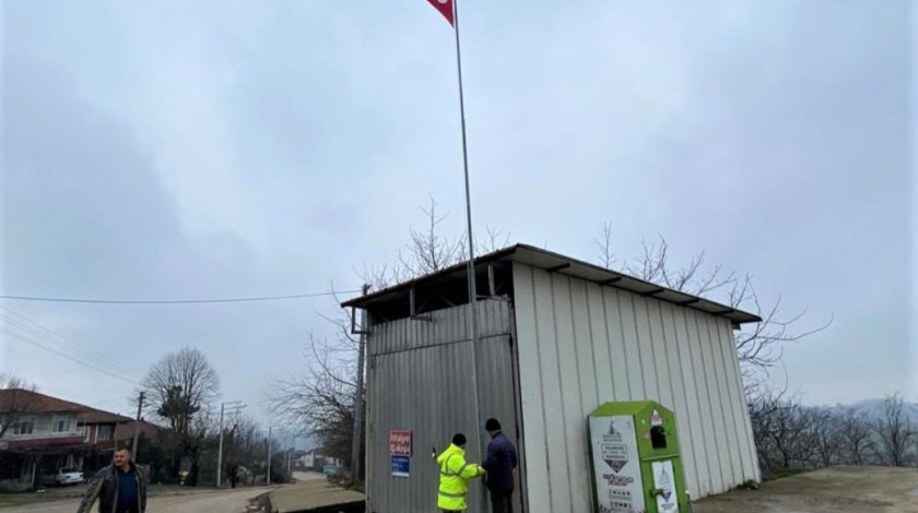 Emre'nin Türk bayrağı talebi yerine getirildi