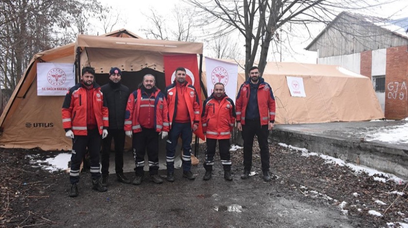 Türk Sahra Hastanesi Ukraynalı savaş mağdurlarının yaralarını sarıyor