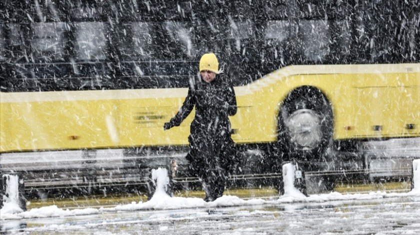 Meteorolojiden İstanbul, Bursa ve Balıkesir için kuvvetli kar uyarısı