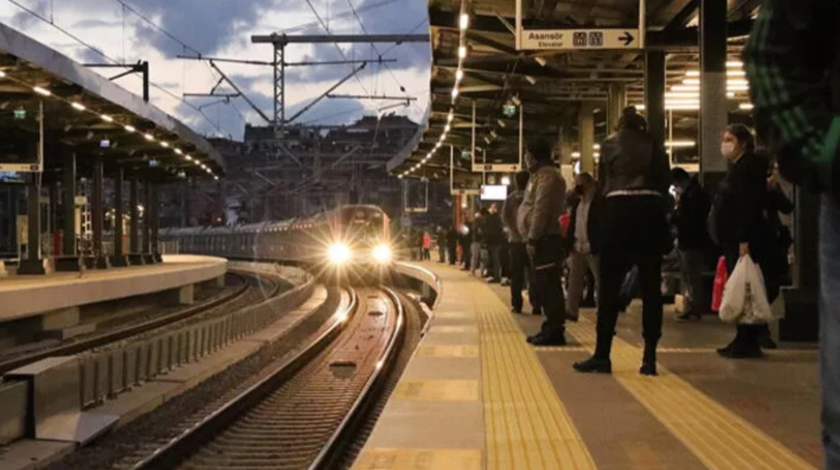 Marmaray seferleri uzatıldı