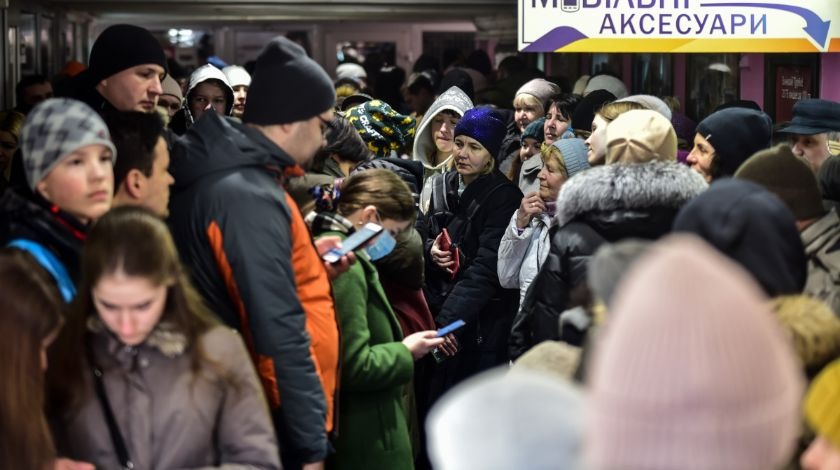 Lviv'de halk sirenlerin ardından alt geçide sığındı