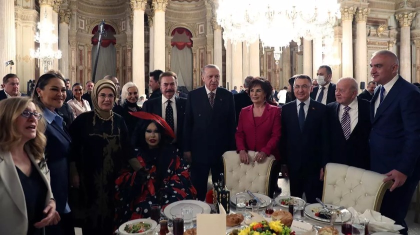 Sanatçılar, Cumhurbaşkanı Erdoğan'la bir araya geldikleri iftarı anlattı