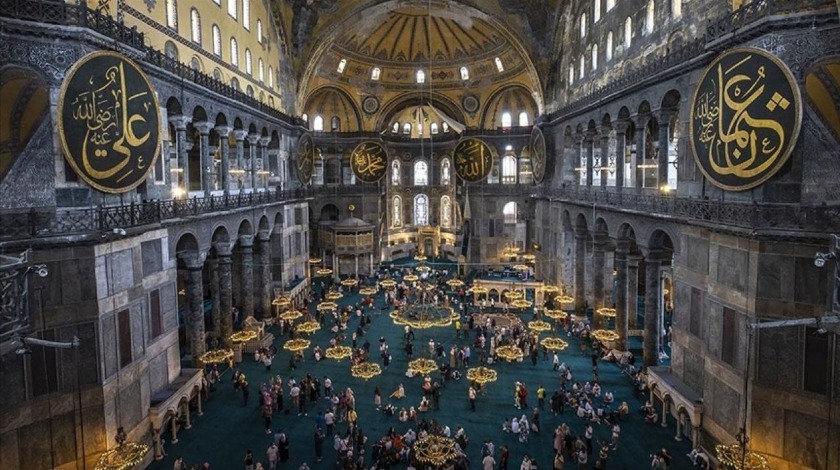 Ayasofya'nın imparator kapısının konservasyonu tamamlandı