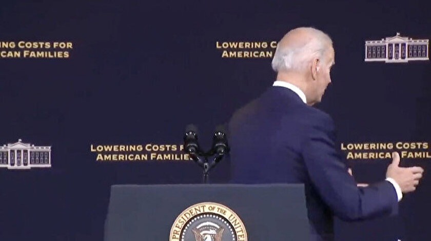 ABD Başkanı Joe Biden yine boşlukla tokalaştı