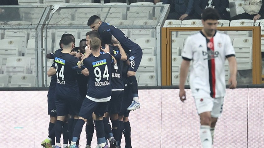 Kasımpaşa'dan Beşiktaş'a Vodafone Park'ta şok skor! 3 gol...