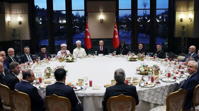 Dini azınlık temsilcileriyle iftar