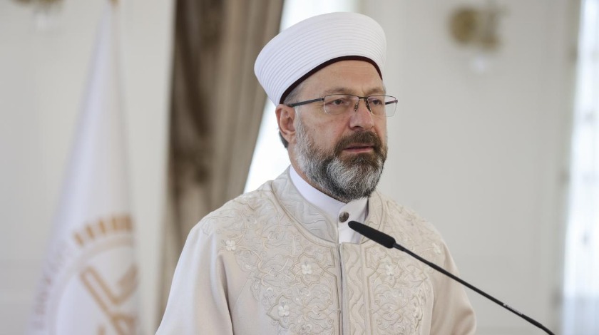 Diyanet İşleri Başkanı Erbaş'tan Kadir Gecesi mesajı