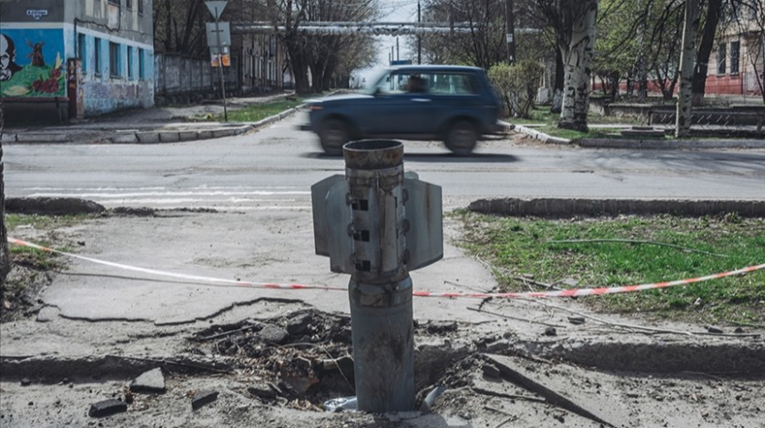 Ukrayna'nın Donbas bölgesindeki saldırılar giderek artıyor