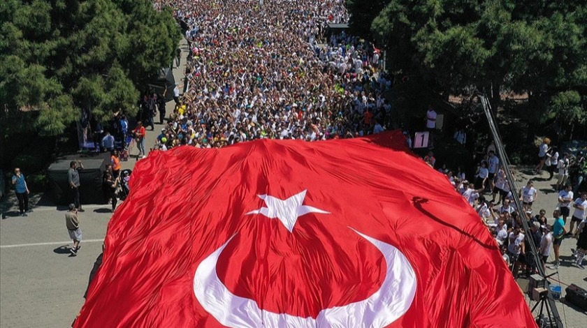 Tüm dünya koşamayanlar için koştu