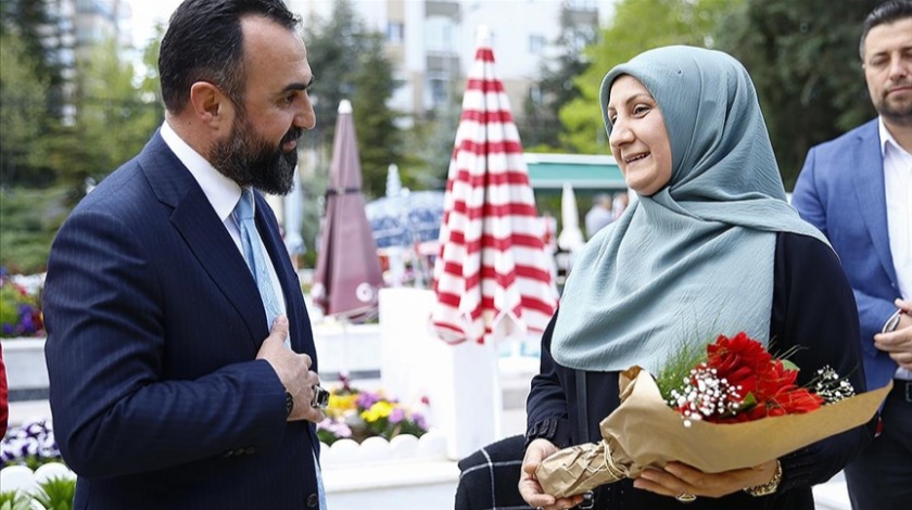 Şehit anneleri, Anneler Günü'nde evlatlarının kabri başında dua etti