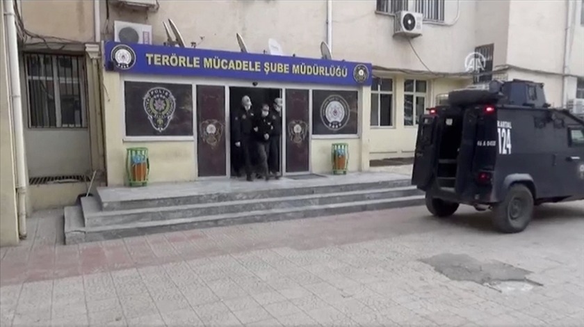 Şanlıurfa'da DEAŞ'ın canlı bombası yakalandı! Bakanlık duyurdu