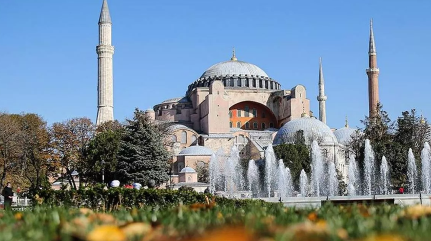 MSB: Ayasofya, Türk milletinin koruması altındadır