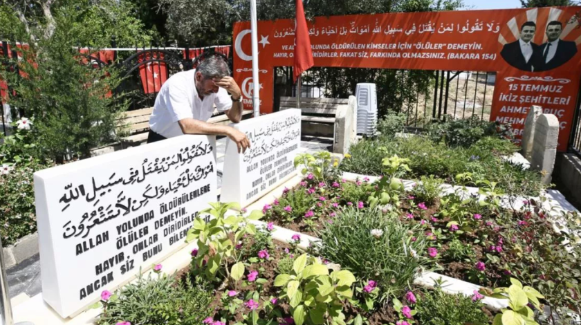 Şehitlerin babası konuştu: Ben evlatsız yaşarım ama vatansız yaşayamam