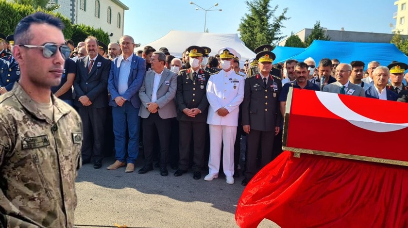 İzmir şehidini uğurladı