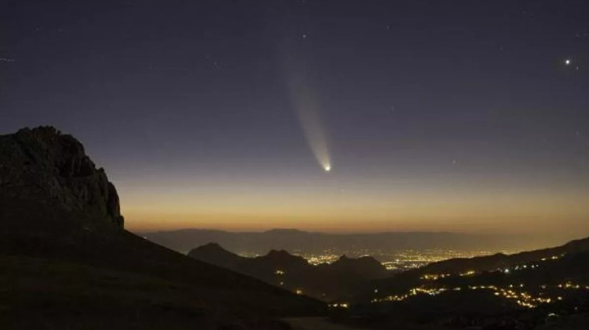 Meteor yağmuru geliyor! Dünyaya giriş hızları saniyede 66 kilometre