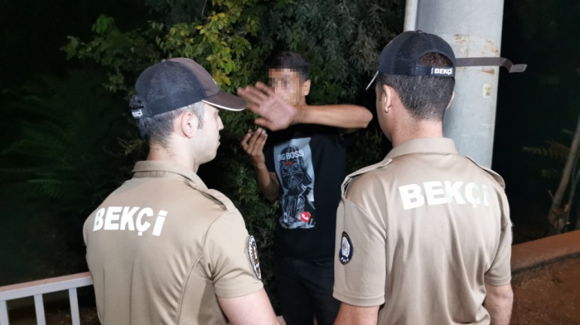 'Bunların kaşıntıları var' deyip devletin polisini dövdürmek için adam çağırdı