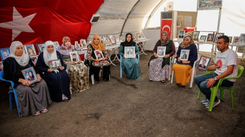 Diyarbakır annelerinin evlat nöbeti sürüyor