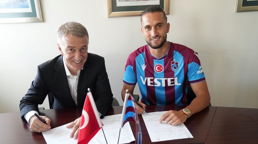 Yusuf Yazıcı, Trabzonspor'a imzayı attı