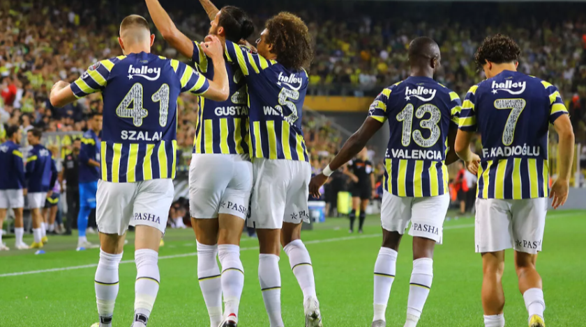 Fenerbahçe'den gövde gösterisi! Kadıköy'de şov yaptı