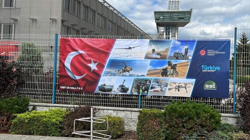 Türk savunma sanayii Güney Afrika'da vitrine çıkıyor