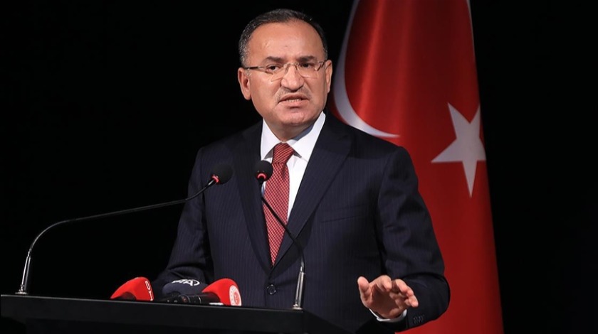 Bakan Bozdağ, anayasa değişikliği çalışmalarıyla ilgili Kabine'de sunum yapacak